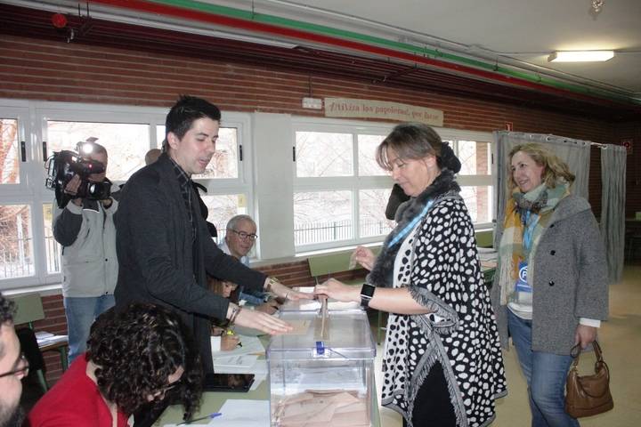 Valmaña: 'Es un día para la democracia y para la libertad en la que los españoles expresamos lo que queremos para los próximos 4 años'