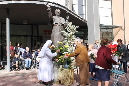La Residencia de Mayores Juan Pablo II celebra su V aniversario