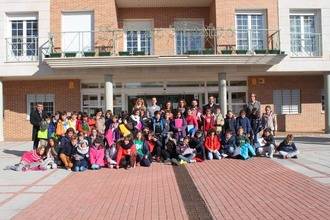 Los niños de Cabanillas se empapan de cómo funciona su Ayuntamiento y la democracia municipal