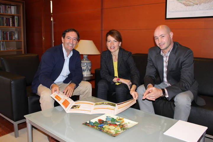 El Gobierno regional financia un programa de Proyecto Hombre que atiende a seis mujeres toxicómanas y a sus nueve hijos