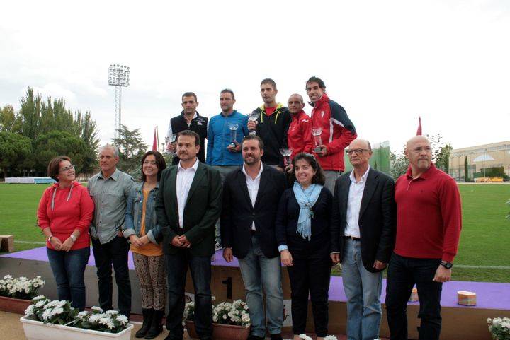 Gemma Arenas logra su 4ª triunfo y llega 4ª en la general del 20º Quixote Maratón, cuyo vencedor absoluto fue Mauricio Lobato