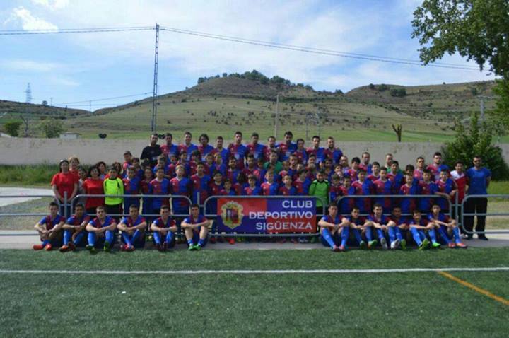 12 goles en La Salceda en un espectacular empate a 6 entre el CD Siguenza y Dínamo Guadalajara