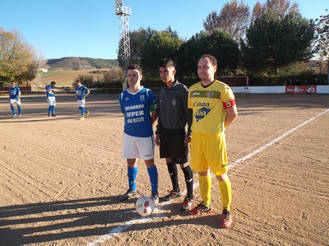 Regreso al mundo sin gol del C.D.Yunquera en el campo de la Alameda