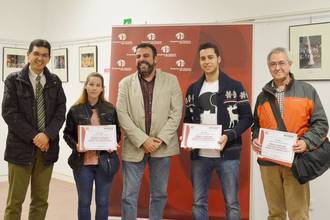 Ya se puede visitar la exposición del VIII Concurso Fotográfico 'Desfile de Carrozas' de Azuqueca