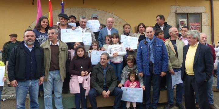 Latre muestra su apoyo al sector ganadero, fundamental para revitalizar la Sierra Norte