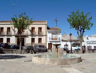 El PP de Illana recuerda que el Ayuntamiento aprobó una moción por unanimidad para esclarecer los hechos ocurridos en el cementerio