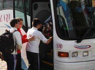 El Ayuntamiento de la capital se suma un año más a la campaña de la DGT de control de transporte escolar