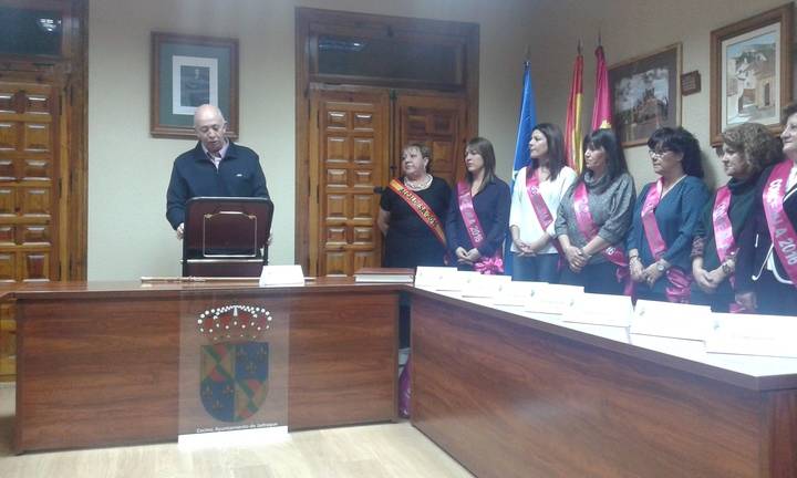 Las mujeres de Santa Águeda cogen el Bastón de Mando y gobiernan en Jadraque