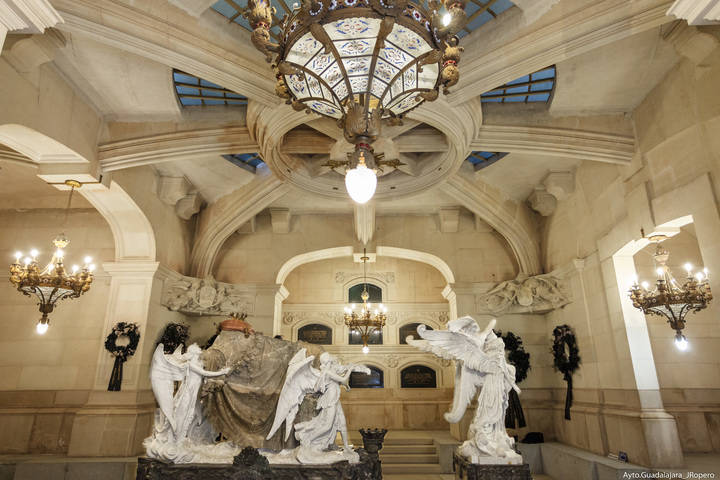 'Un arquitecto visita la Alcarria: Ricardo Velázquez Bosco'