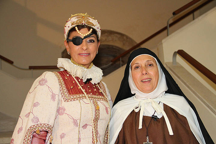 Pastrana le da protagonismo al teatro en el Carnaval