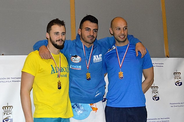Lluvia de medallas en los regionales de natación para los Alcarreños