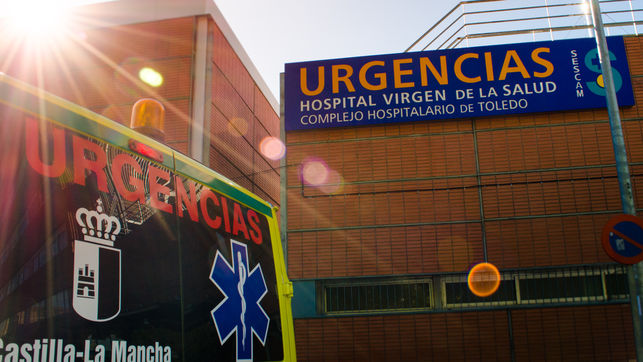 Podemos denuncia el 'colapso, caos y situación vergonzosa y tercermundista en el Hospital de Toledo con niños aparcados durante horas'