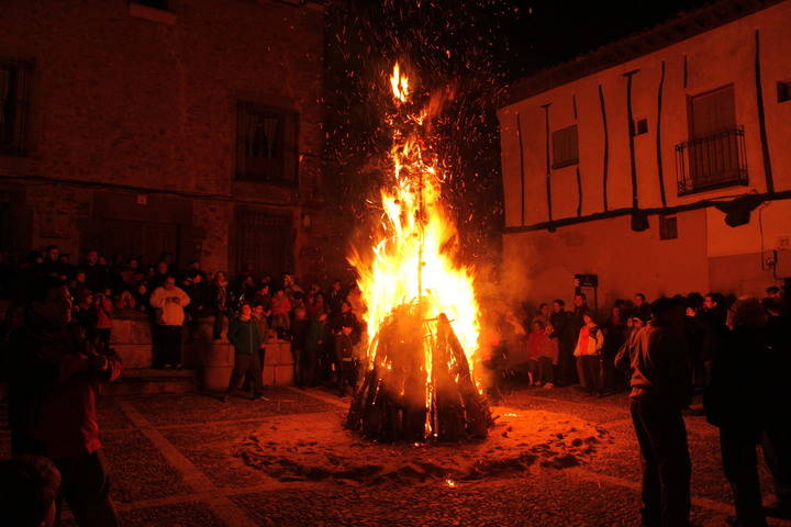 Sigüenza siente la llama de San Vicente