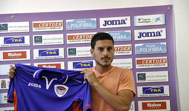 El Deportivo Guadalajara le da la carta de libertad a Dani Gómez