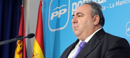 Tirado destaca la “rotunda victoria” del PP en la región con una diferencia con el PSOE de 10 puntos y 115.000 votos