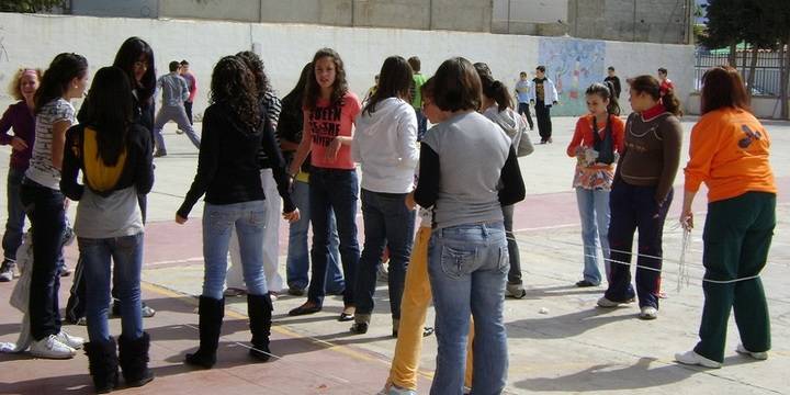 STE-CLM vuelve a afirmar que con Page se mantienen los recortes en Educación