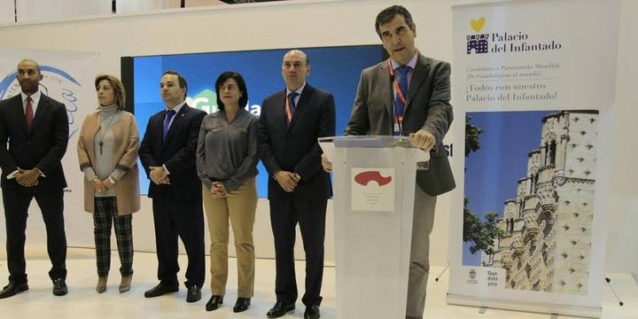 Román presenta en FITUR la marca del Palacio del Infantado: “¡De Guadalajara al mundo!”