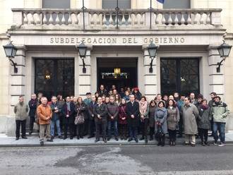 Guadalajara se silencia para homenajear a la víctima de violencia machista de Galápagos