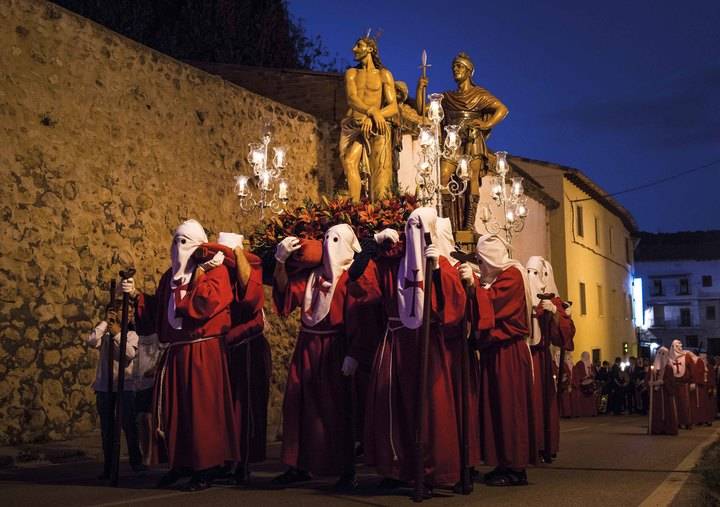 El Vía Crucis al Calvario, estandarte de la Semana Santa Pastranera