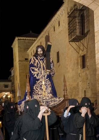 El Vía Crucis al Calvario, estandarte de la Semana Santa Pastranera