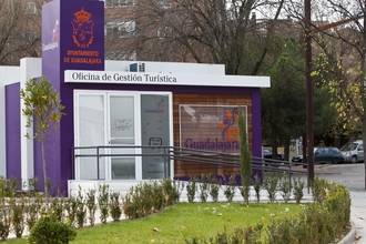 El servicio permanente de visitas turísticas guiadas se prestará los sábados y los domingos, más los días festivos