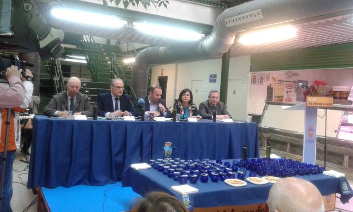 Arranca con gran aceptación la primera jornada de ¡Ven al Mercado de Abastos!