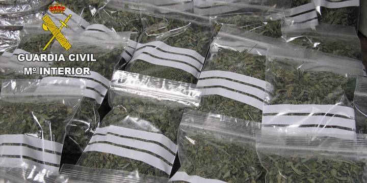 La Guardia Civil detiene a una persona en Gajanejos por tráfico de drogas