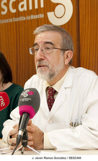 El nefrólogo Gabriel de Arriba participará en el programa Hope 2016, que permite conocer el sistema sanitario de otros países