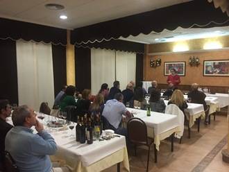 El Fogón del Vallejo de Alovera prepara para este viernes una cata de vinos