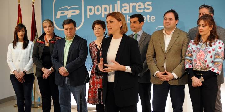 Cospedal lamenta que, en solo seis meses de Gobierno de PSOE-Podemos, volvamos a las andadas al incumplir el objetivo de déficit