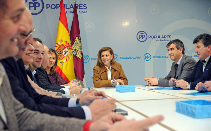 Cospedal: El acuerdo entre PSOE y Ciudadanos es un pacto entre partidos, no de investidura ni de Gobierno
