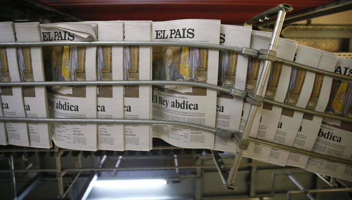 ¿Seguirá saliendo el diario El País en papel? Si...de momento