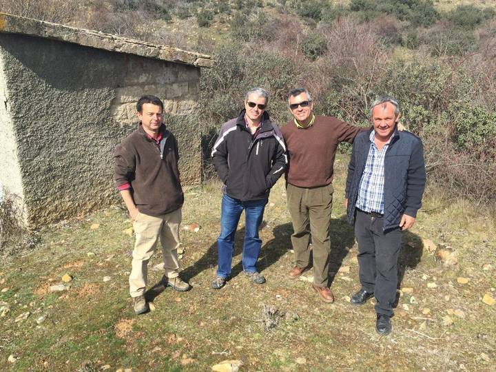 La Junta estudia fórmulas para mejorar y asegurar el abastecimiento de agua en Hiendelaencina