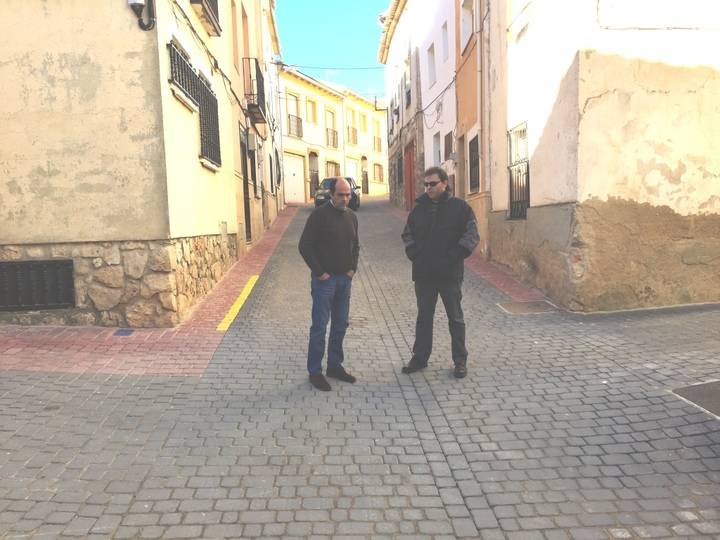 La Diputación mejora las calles y redes de abastecimiento de Hontoba, Mondéjar y Driebes