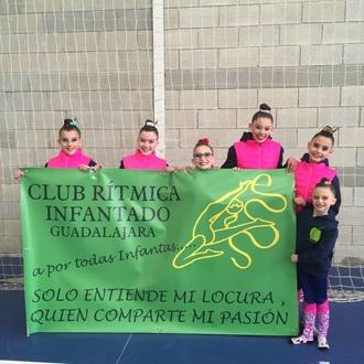Pleno del Club Rítmica Infantado para el Campeonato de España