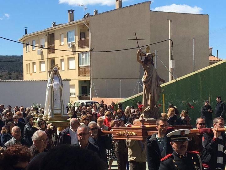 Tradición, ocio y deporte en una concurrida Semana Santa parejana