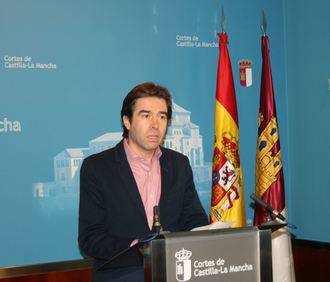 Robisco: Estamos cansados de los anuncios de Page que lo único que provocan es incertidumbre, más impuestos y la fuga de empresas