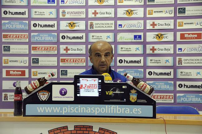El Deportivo Guadalajara destituye a Félix Arnáiz Lucas como entrenador