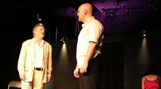 El genio de Manuel Galiana y piratas hechos títeres, nuevas propuestas del Teatro Moderno