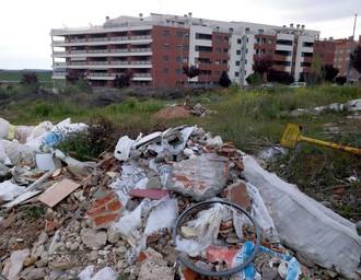 El Ayuntamiento de Guadalajara requiere a propietarios de solares sin edificar que los limpien y los desbrocen