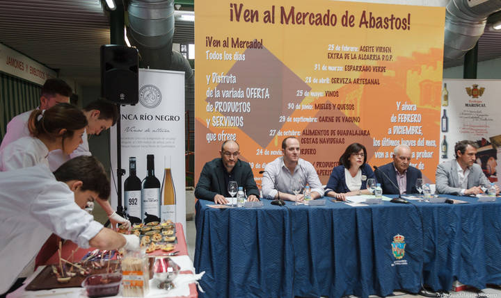 Los vinos de la provincia protagonizan una nueva jornada de “¡Ven al Mercado de Abastos!”