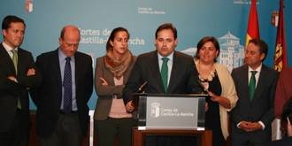 Alcaldes del PP denuncian que Page “engaña a los ayuntamientos al no pagar el plan de empleo”