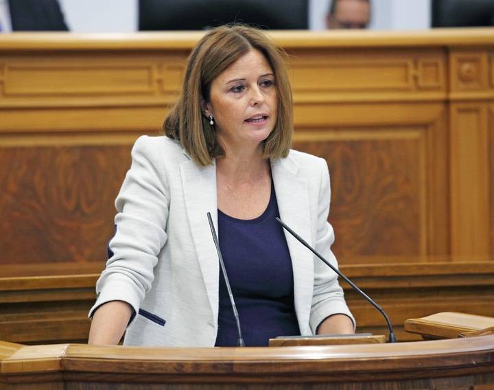 Valentín: Page estafa y engaña a los castellano-manchegos con unos presupuestos antisociales