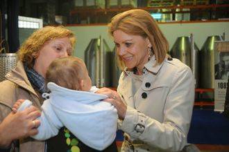 Cospedal destaca que el PP “está muy orgulloso de ser el partido que defiende nuestros pueblos y nuestro medio rural”