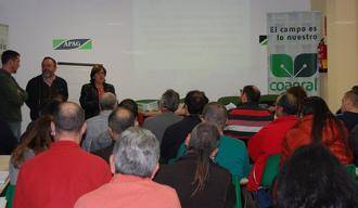 Lleno en el curso de cultivo de seta de cardo organizado por Diputación