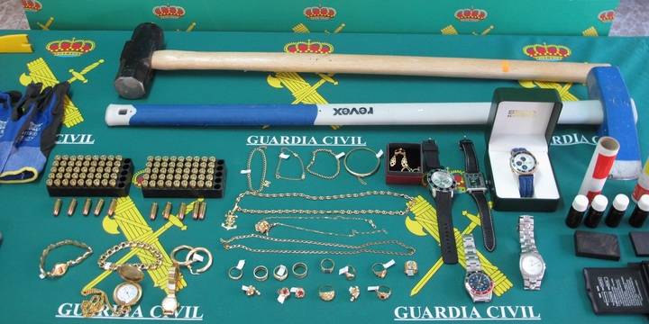 La Guardia Civil desmantela una organización criminal que robaba en El Casar y alrededores