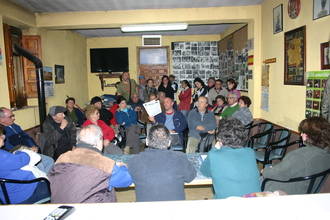 Vecinos de Riofrío del Llano siguen marcando su estrategia contra la granja intensiva de cerdos