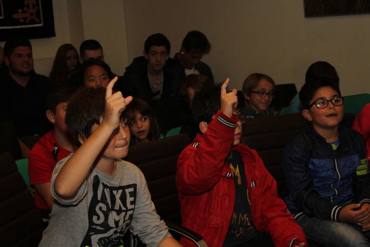 Los niños de Quer decidirán los juegos infantiles con los que renovar los parques de Quer