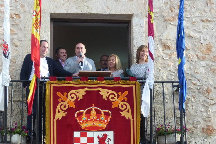 El presidente de la Diputación pregona las Fiestas Patronales de Fuentenovilla