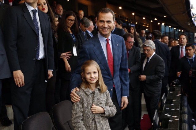 HOLA! La princesa Leonor celebra la victoria del Atlético con su padre